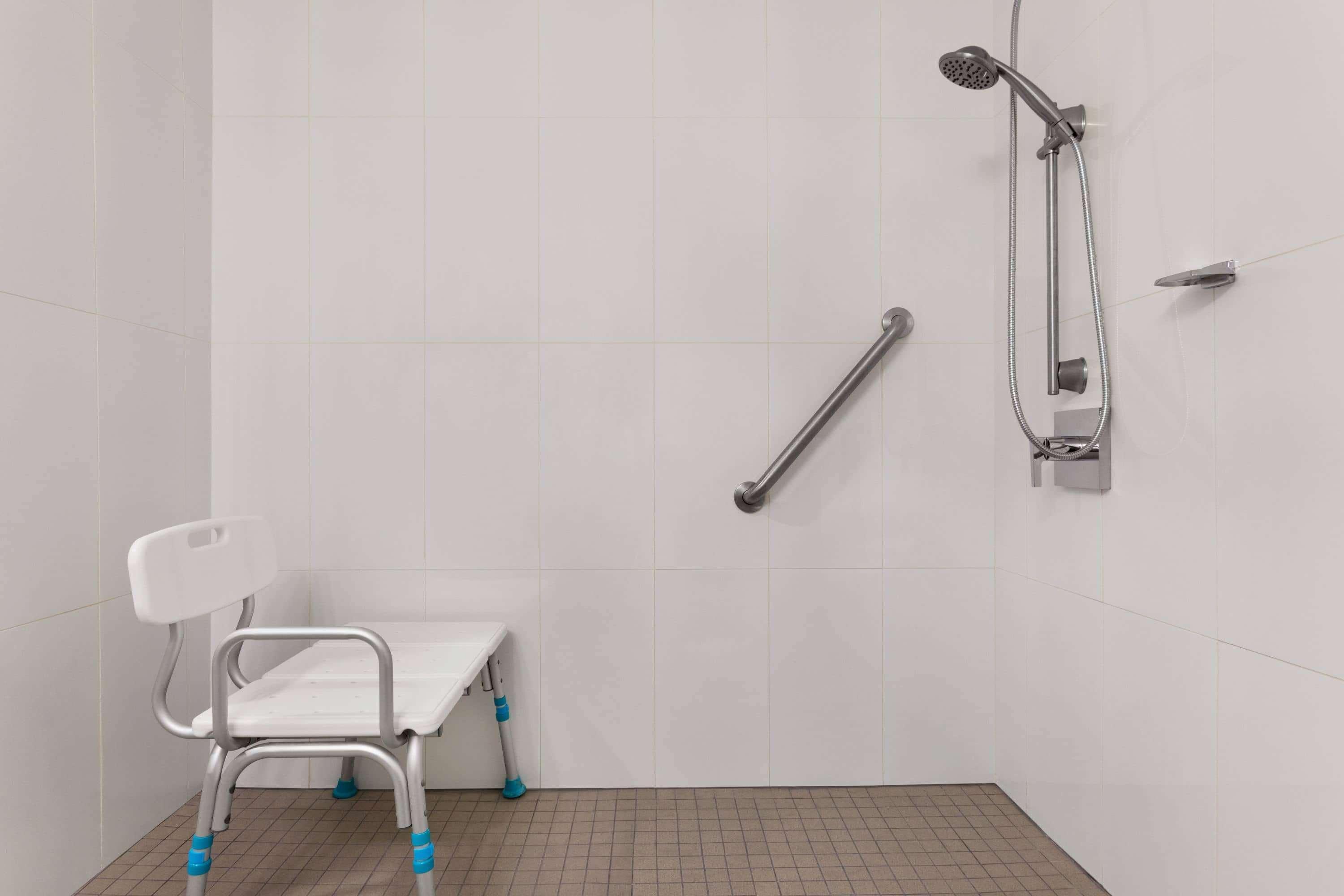 Days Inn By Wyndham Kingston Buitenkant foto
