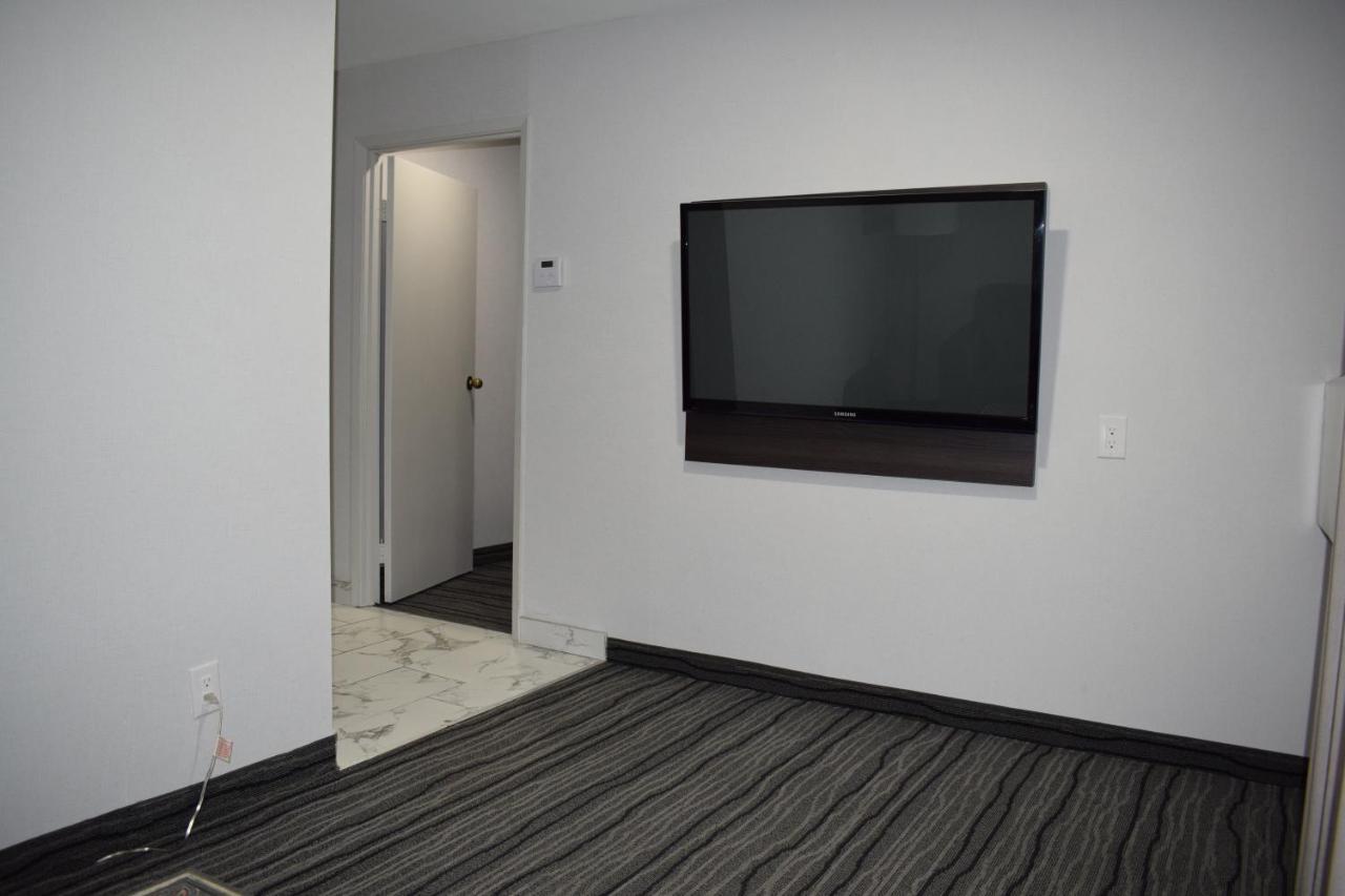 Days Inn By Wyndham Kingston Buitenkant foto